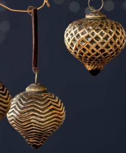 Varu Baubles - Black & Gold - (Set of 4)