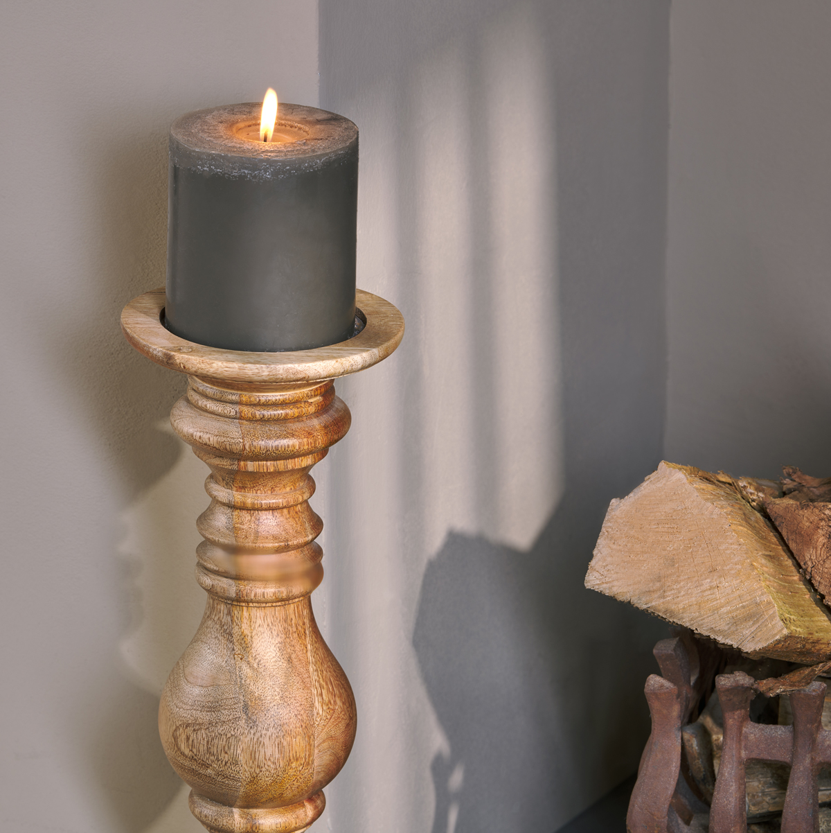 Akello Candle Stick