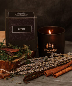 Effete Luxury Candle