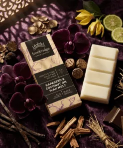 Black Orchid rapeseed and coconut wax melt snap bar with dark floral and woody fragrance notes