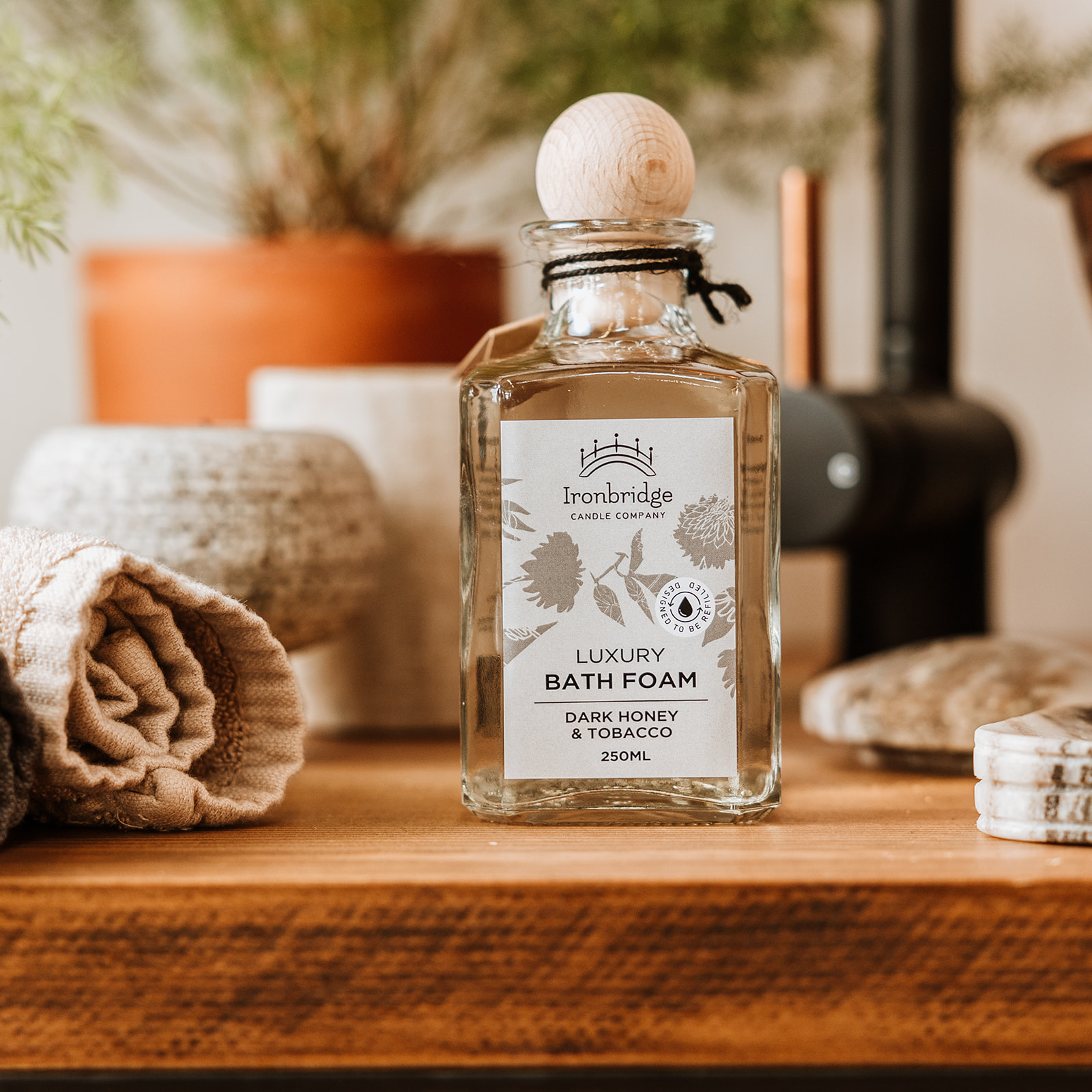 Bath Foam - Dark Honey & Tobacco