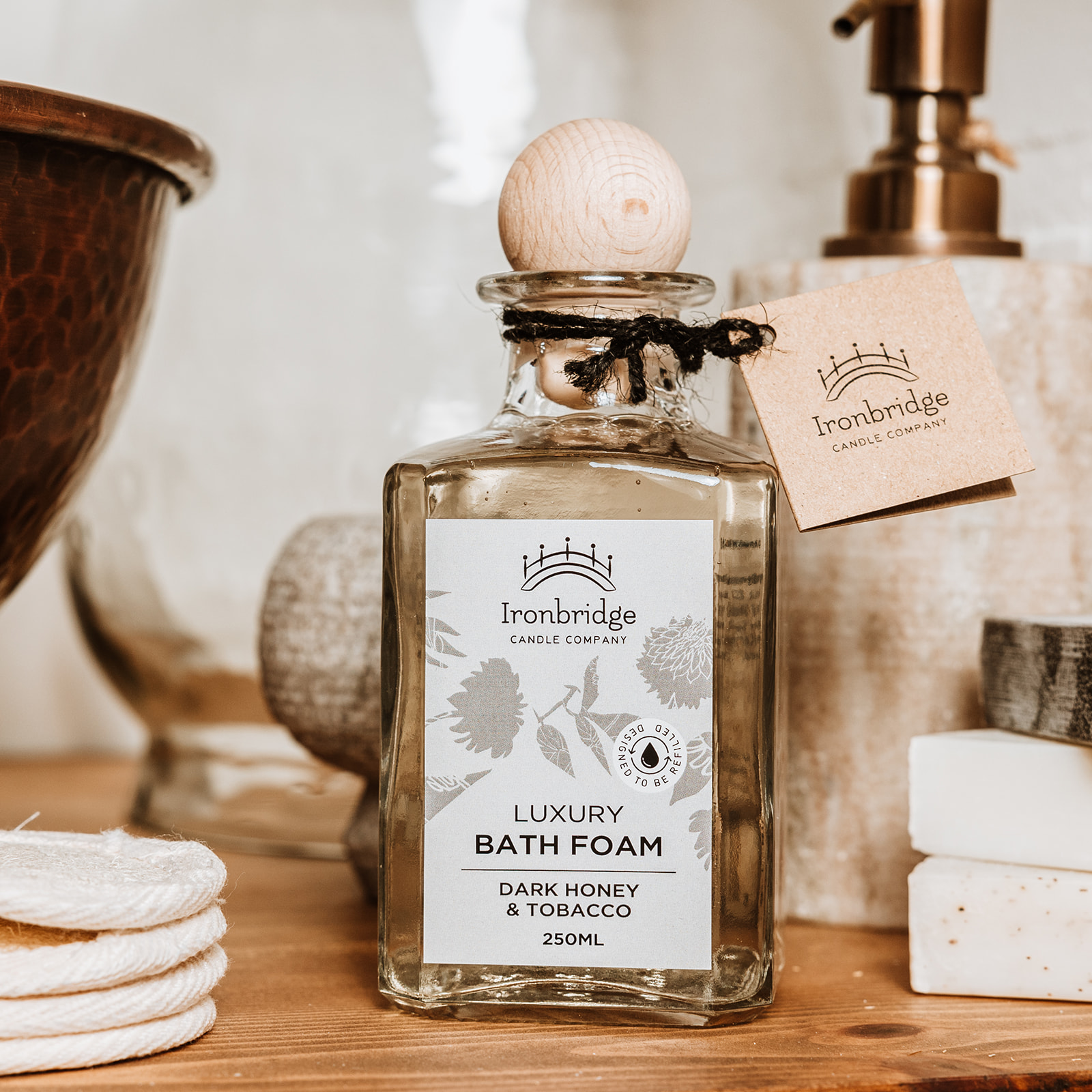 Bath Foam - Dark Honey & Tobacco