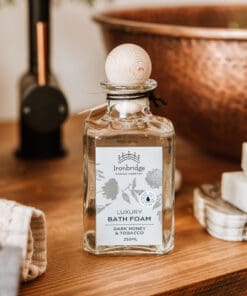 Bath Foam - Dark Honey & Tobacco