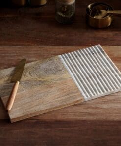 Reyna Chopping Board - Brown Marble