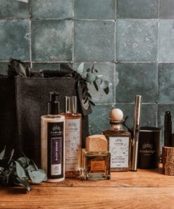 Luxury Pamper & Sooth Gift Set - Black Orchid (Black)