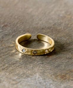 Ratna Labradorite Ring - Gold