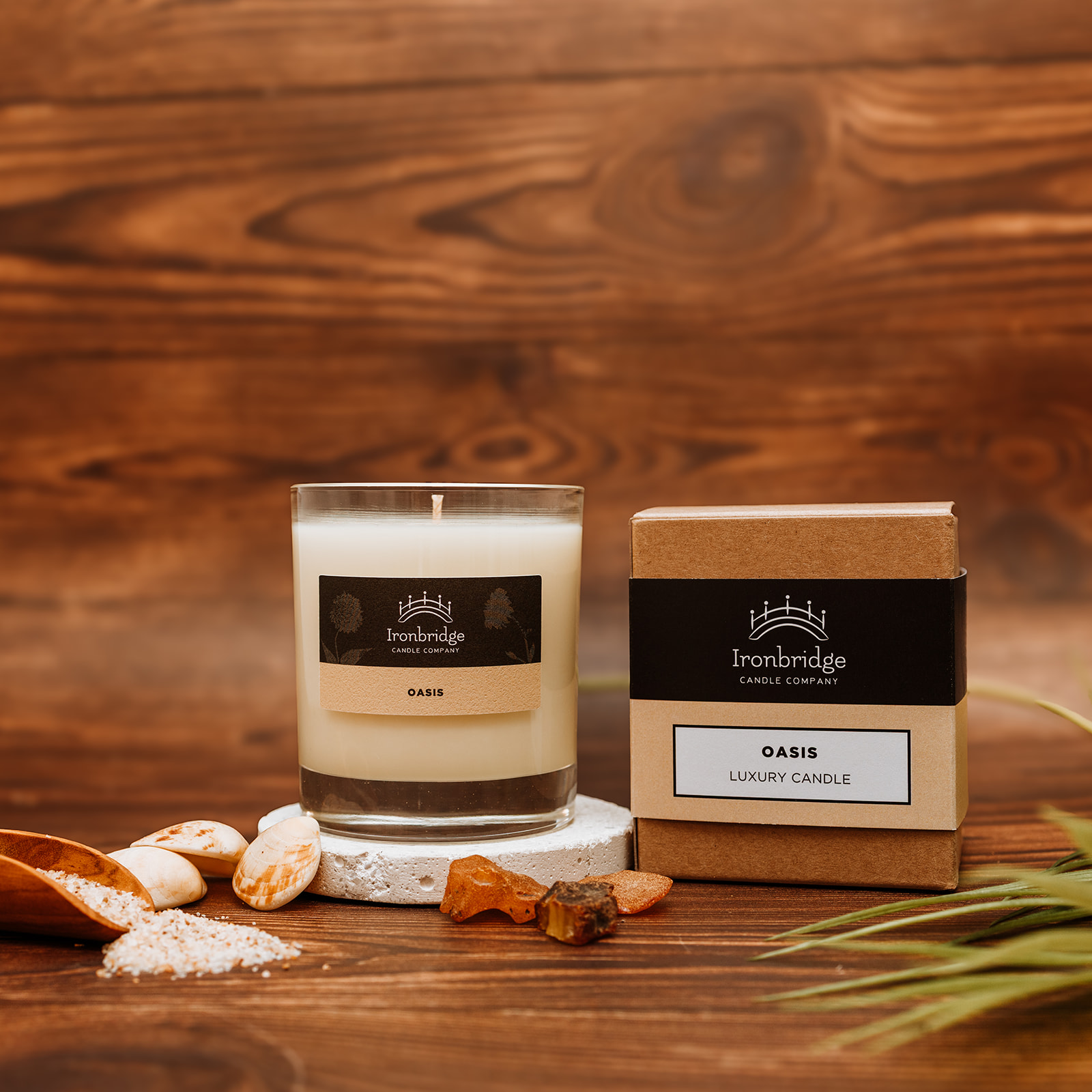 Oasis Luxury Candle