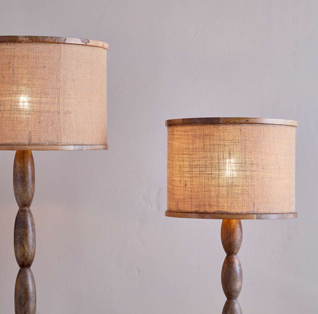 Darat Mango Wood and Jute Lampshade