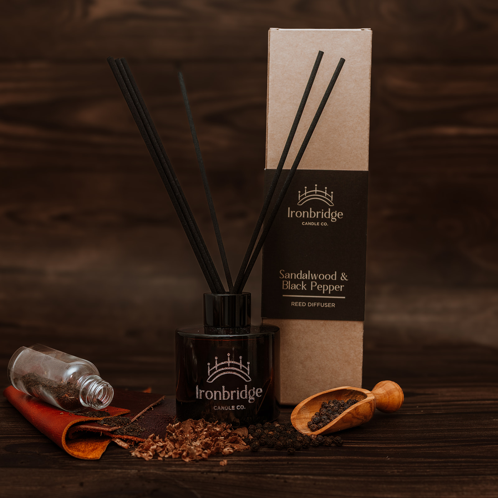 Sandalwood & Black Pepper Reed Diffuser - Image 2