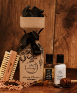 Luxury Christmas Cracker - Dark Honey & Tobacco