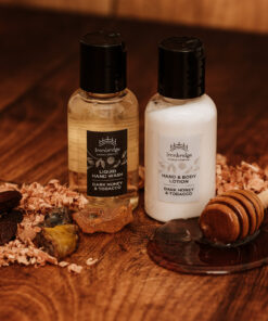 Luxury Christmas Cracker - Dark Honey & Tobacco Contents